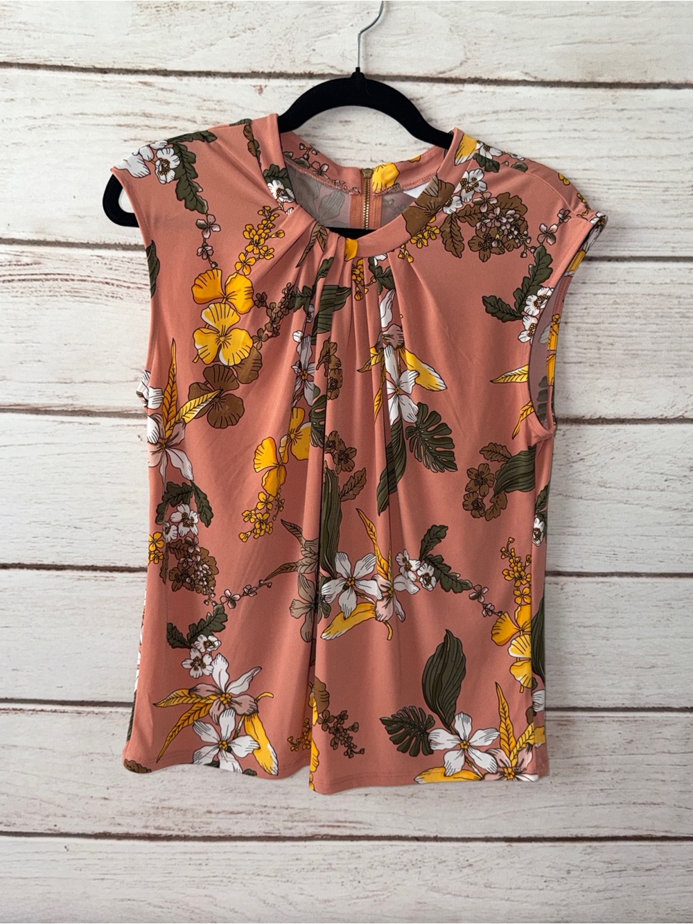 Liz Claiborne Rose Pink Floral Pleat Neck Sleeveless Top